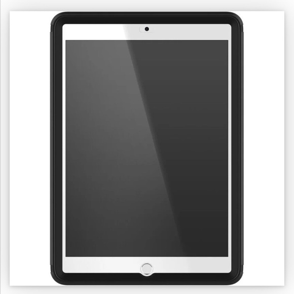 Otter box Pad (7th, 8th, and 9th gen) Case
Defender Series - Picture 4 of 9